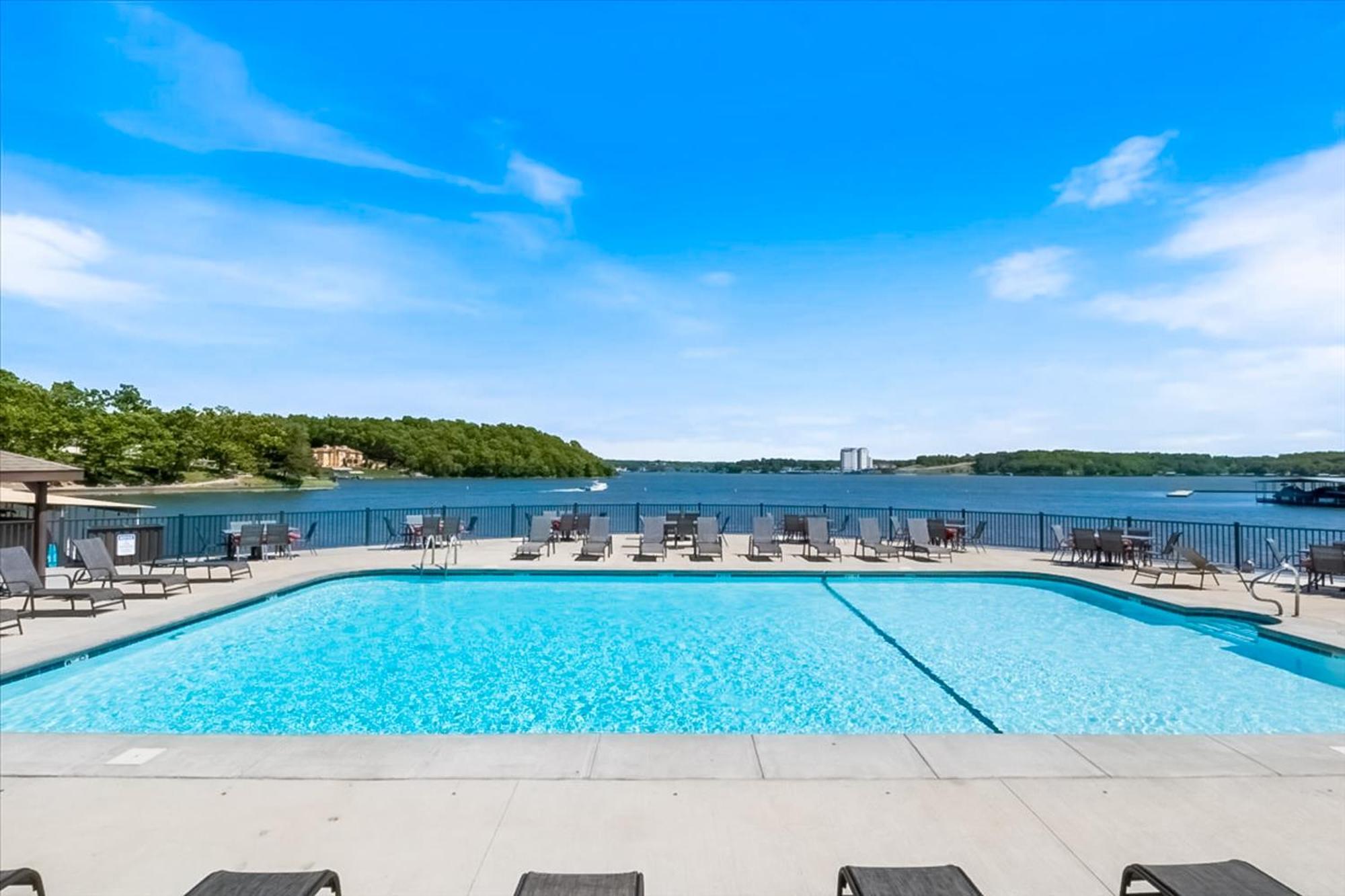 Full Moon Condo Lake Ozark Dış mekan fotoğraf